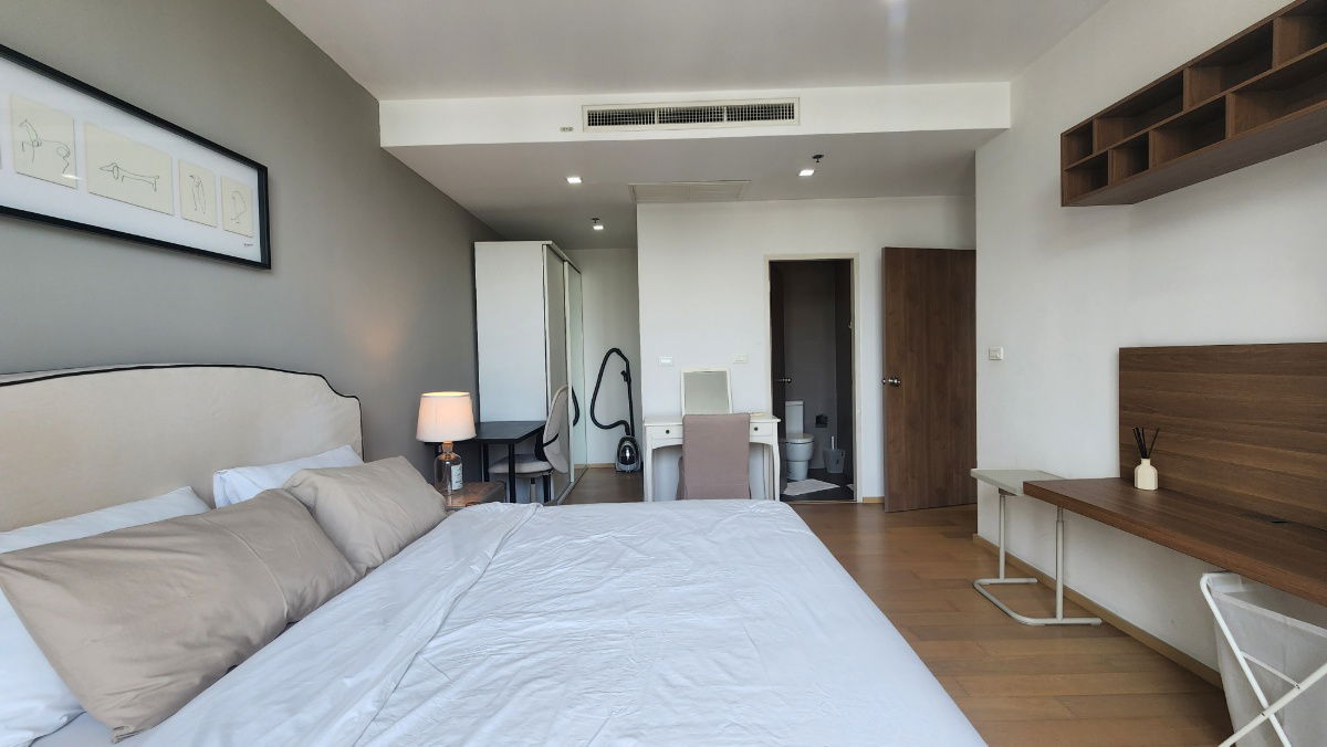 picture Noble RE D | 1 Bedroom for rent Nice Furnished and Good Location - 7/11