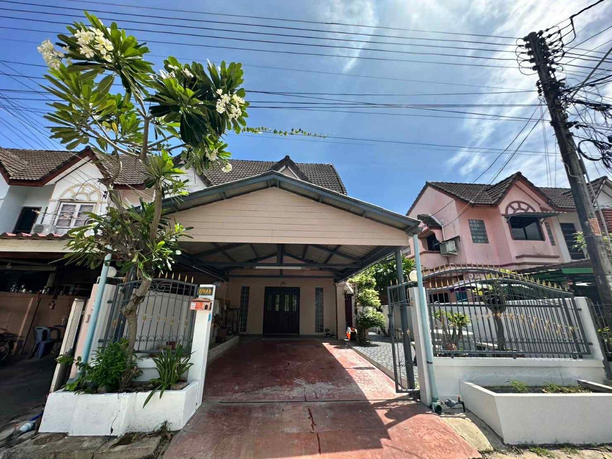 picture For Rent: Renovated 2-Storey Townhouse Rayong – Ready to Move In August! - 2/9