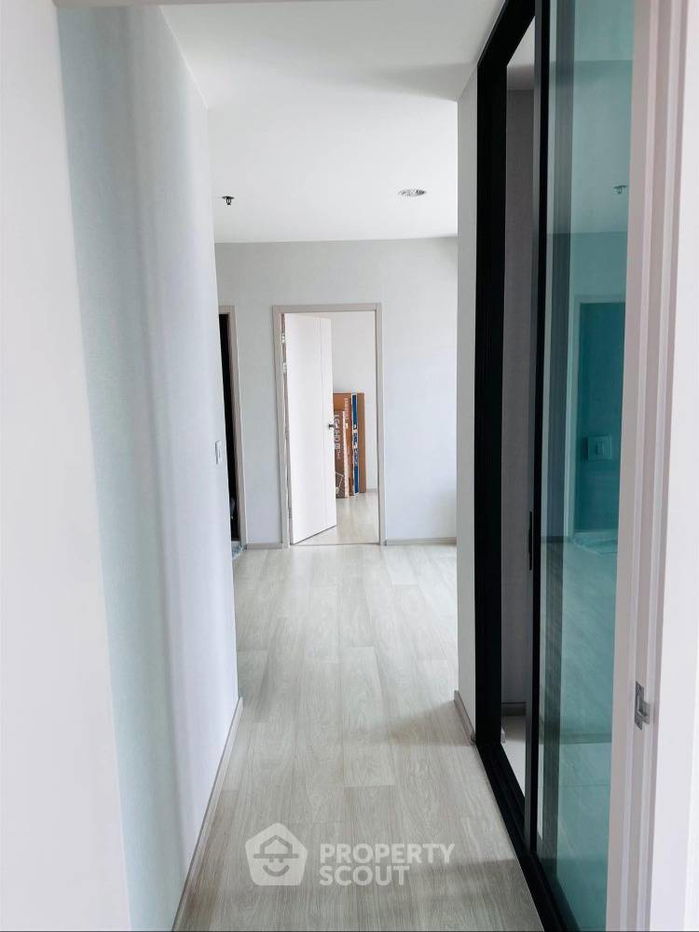 picture 2-BR Condo at Life Pinklao near MRT Bang Yi Khan (ID 1886237) - 12/16