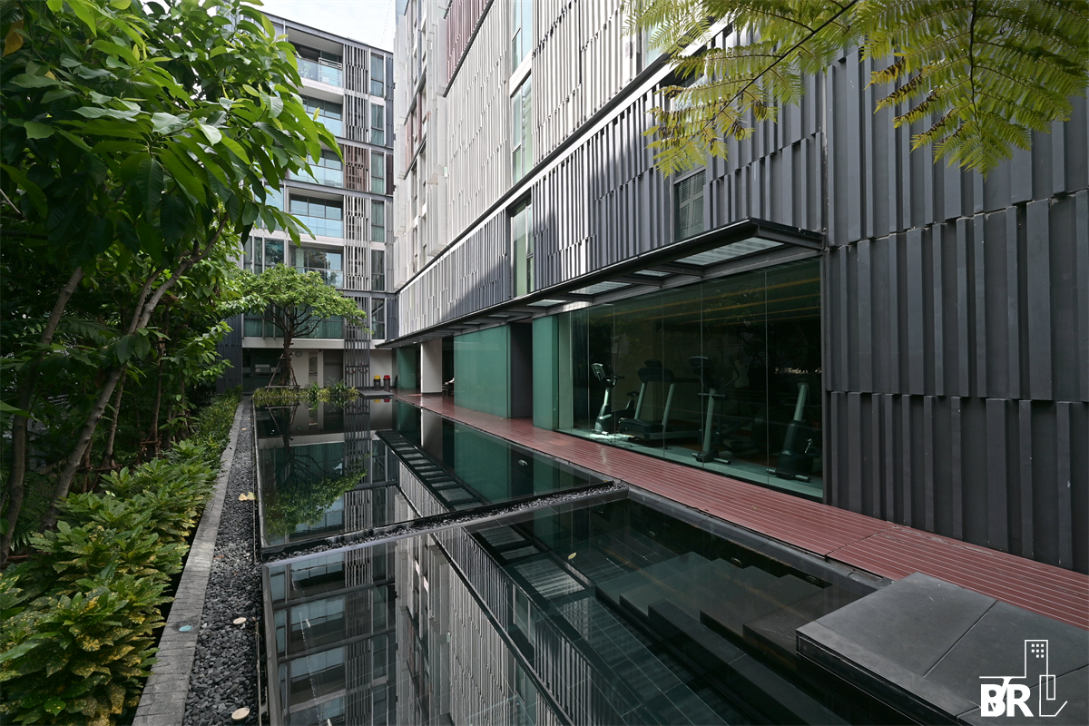 picture Via 49  Ultimate Luxury Lifestyle with Convenience - 8/9