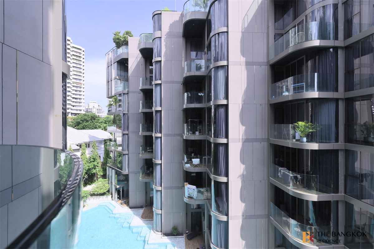 picture Ashton Residence 41 near BTS Phrom Phong Luxury Condo at Special Price - 1/10