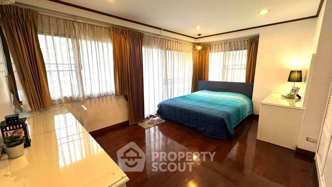 รูป คอนโด 1-ห้องนอน ที่ สราญใจ แมนชั่น คอนโดมิเนียม ใกล้ BTS นานา (ID 1541158) - รูปที่ 7/12