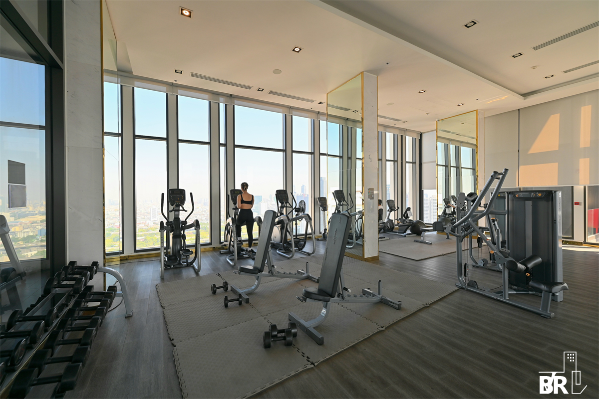 picture Life One Wireless  Luxury Unit, Ready for You Without the Wait - 3/9