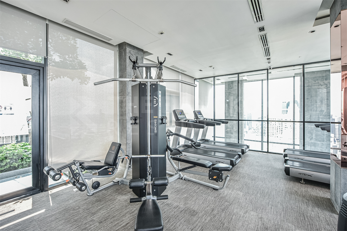 picture KnightsBridge Prime Sathorn  Premium Luxury Condo in Prime Location - 1/9