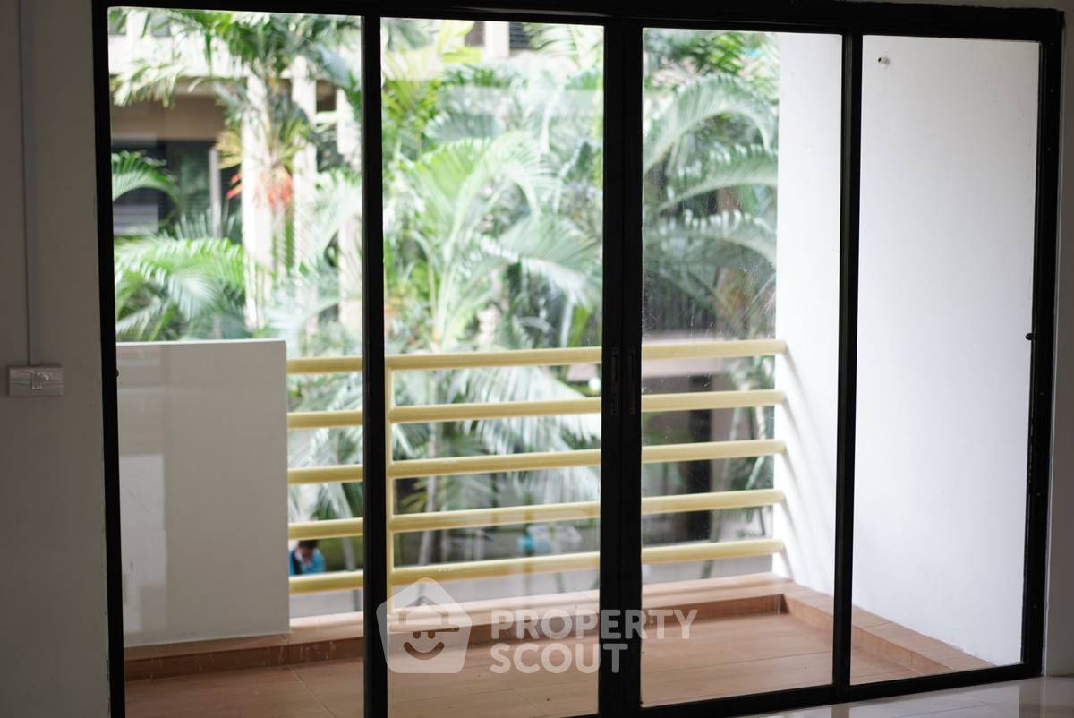 picture 1-BR Condo at Fair Tower Condominium near BTS On Nut (ID 2208437) - 4/6