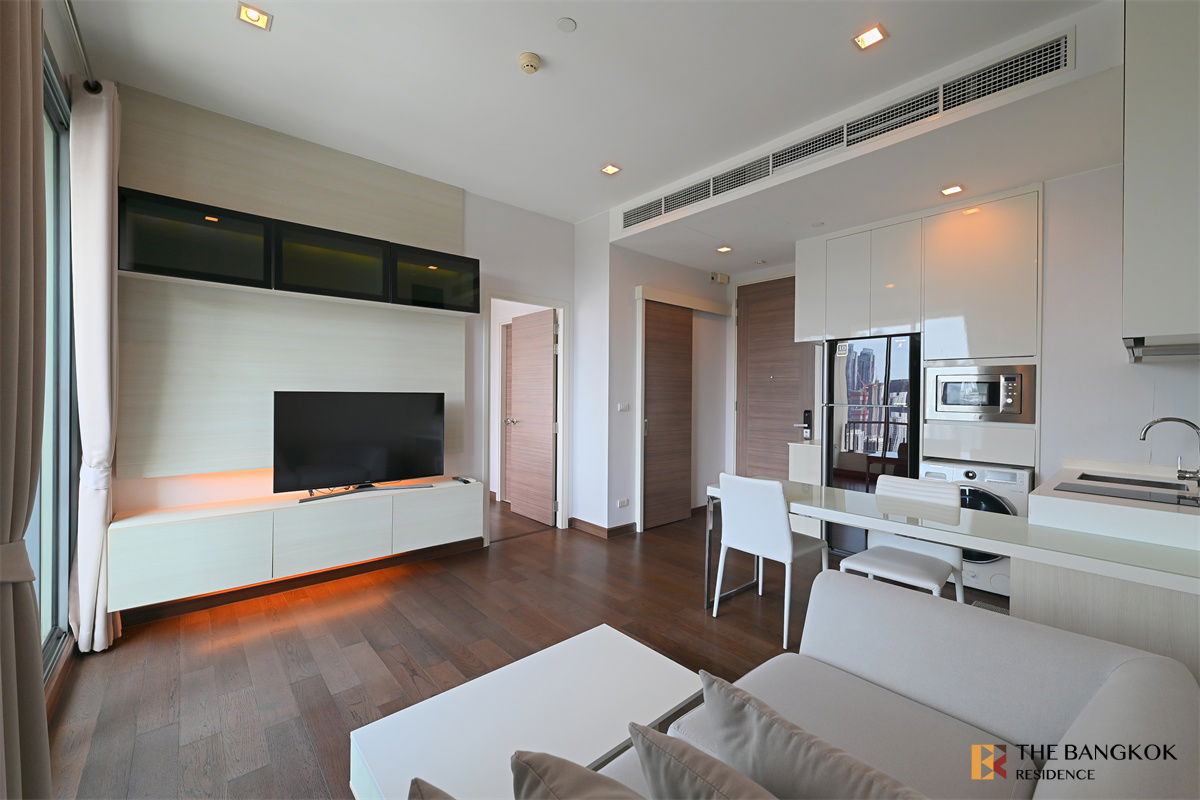 รูป Q Asoke - ห้องราคาดี 7.25 ล้านบาท 1B1B ขนาด 45 ตรม ห้องสวย ทำเลดีมาก นัดชมห้องด่วน( ติดต่อไลน์: real_realestate หรือ เบอร์ 0842824246) - รูปที่ 1/10