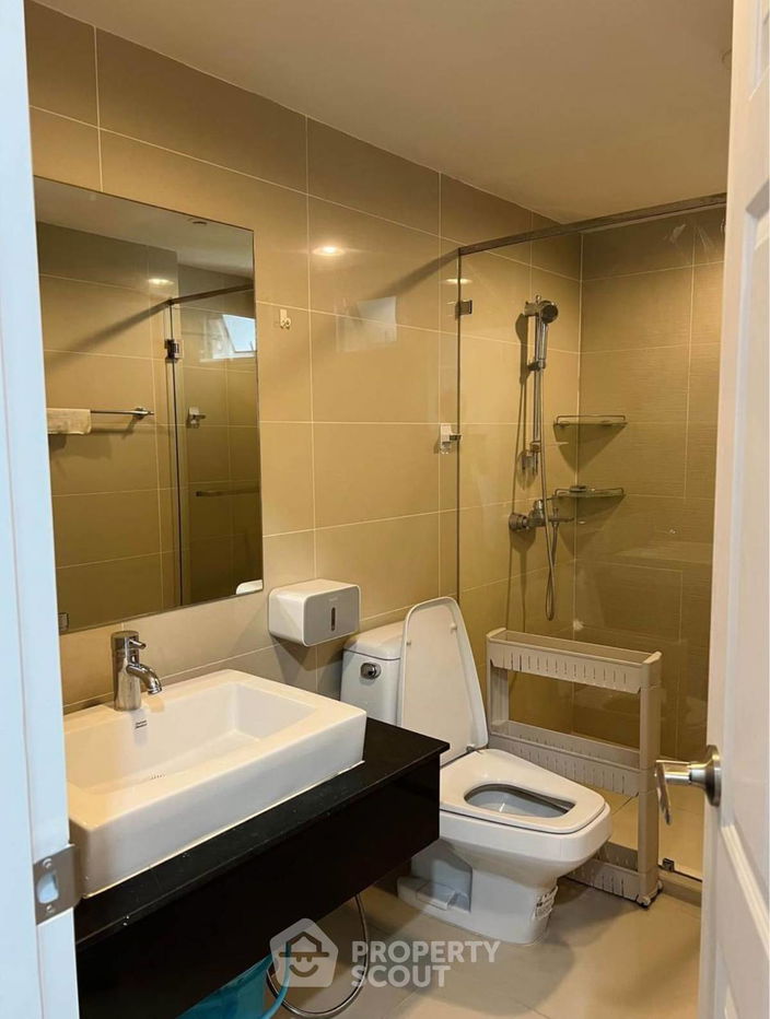 picture 2-BR Condo at Belle Grand Rama 9 near MRT Phra Ram 9 (ID 1538150) - 11/13
