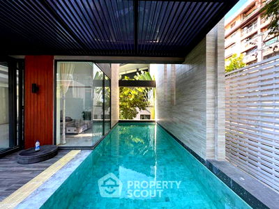 บ้านเดี่ยว ถนนสาทรเหนือ : บ้าน 4-ห้องนอน ใกล้ MRT คลองเตย (ID 1965944)