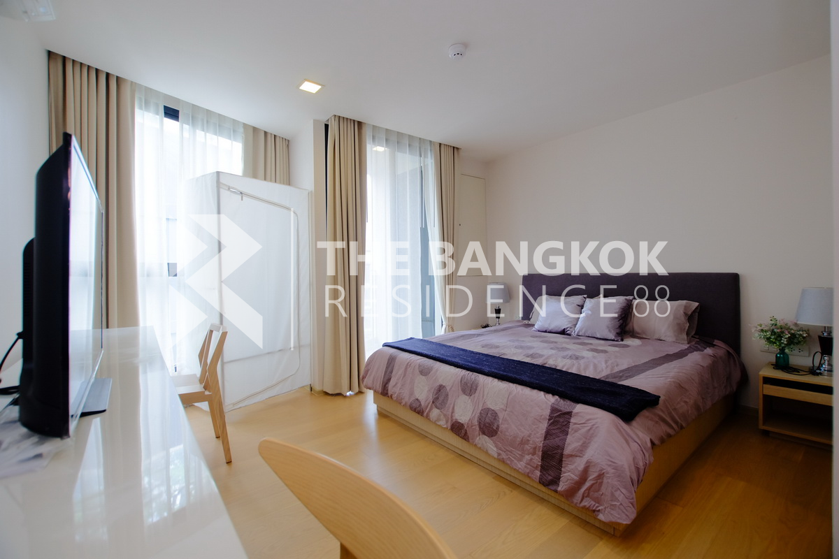 picture Ultimate Luxury Condo in Business District Liv@49 - 6/10
