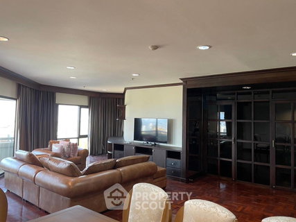 รูปภาพ คอนโด 2 ห้องนอน ขนาด 135 ตร.ม. Central City East Tower (ID 2209376)
