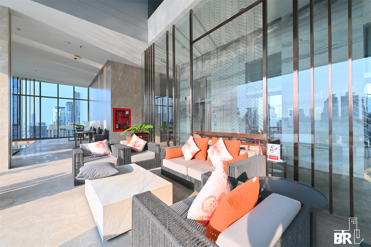 picture KRAAM Sukhumvit 26 Luxury Condo in Central City Location near BTS Phrom Phong - 2/9