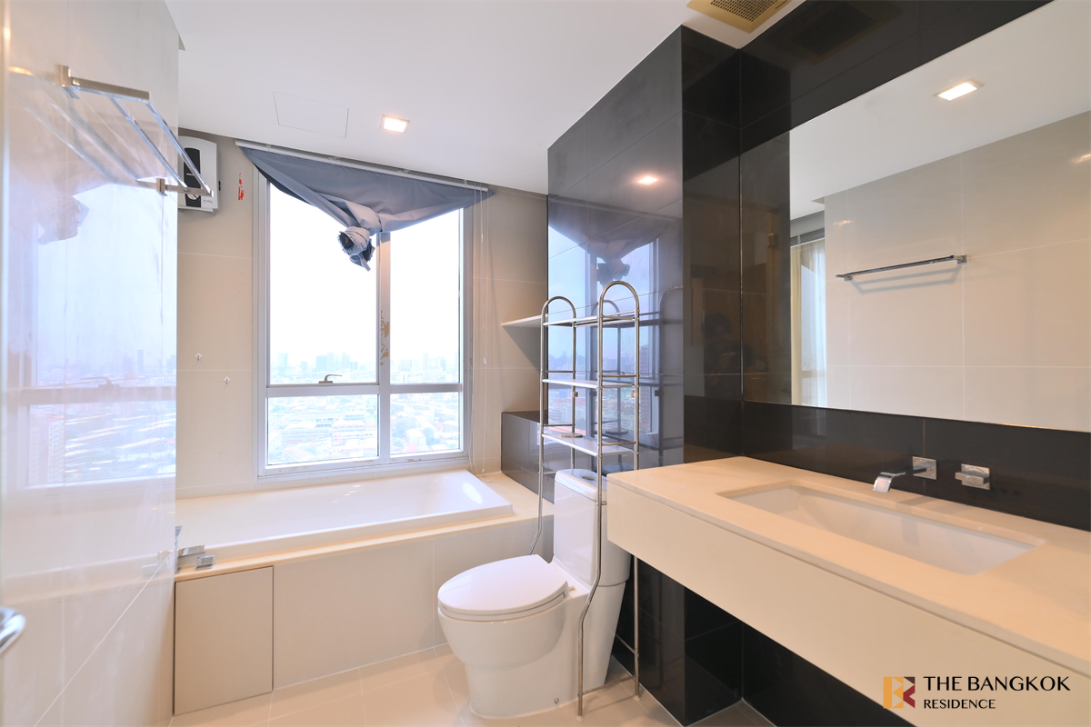 picture RHYTHM Ratchada-Huaikhwang Luxurious Design, Elevated Atmosphere near MRT Huai Khwang Station - 9/10