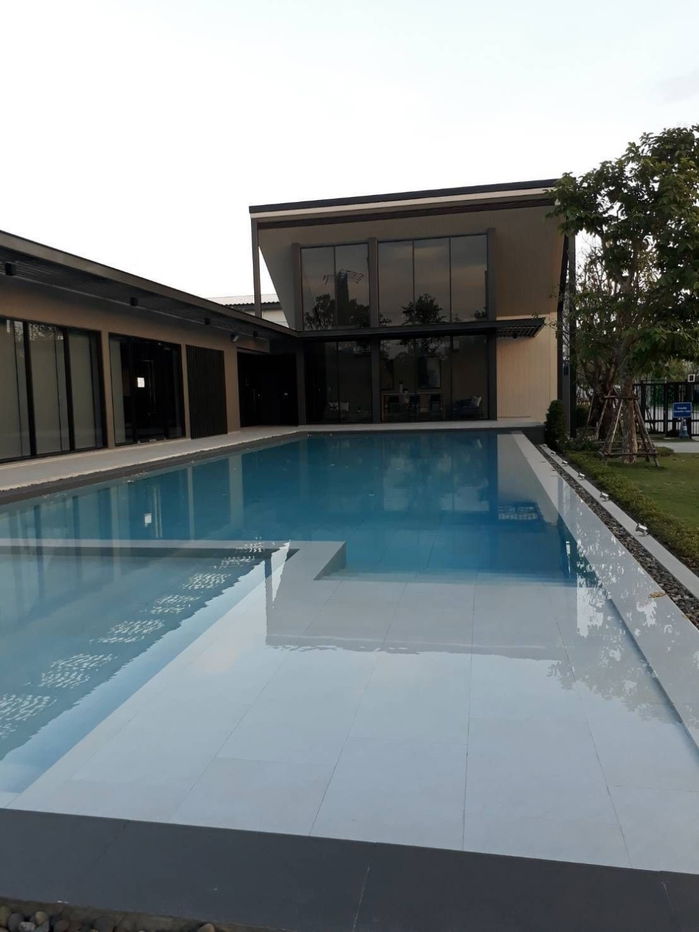 รูป 🌟 ขายทาวน์โฮม 2 ชั้น หมู่บ้านคาซ่า วอเตอร์ไซด์ พระราม 5 (Q House) 🌟  📌 บนที่ดิน 18 ตร.ว. ราคาเพียง 3,850,000 บาท (ค่าโอนคนละครึ่ง)   - รูปที่ 13/15