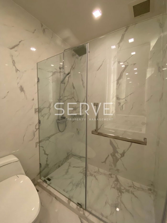 picture Modern Studio with fully furnished City view  Perfect Location BTS Ari Noble Re:D / Condo For Rent  -Noble Re:D - 4/5