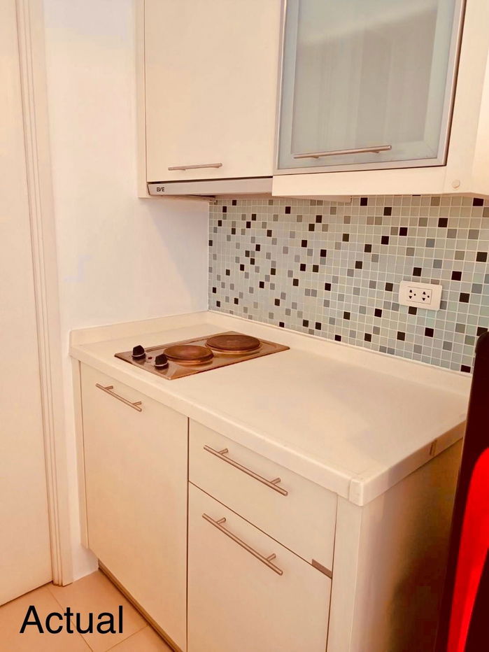 picture Manhattan Chidlom for sale 6.8mb. Pet friendly.  - 4/13