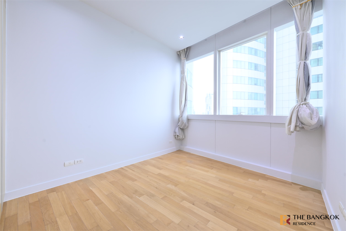 picture Millennium Residence Luxury Unit, Ready for You Without the Wait - 8/10