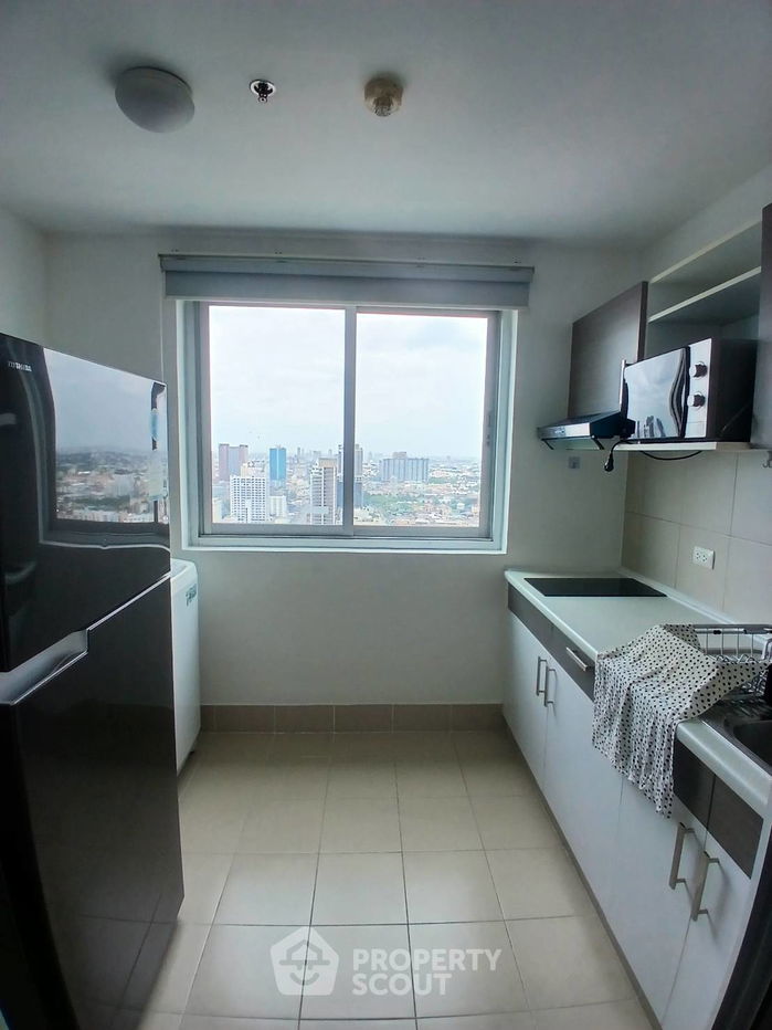 picture 2-BR Condo at Supalai Park Ekamai - Thonglor near ARL Ramkhamhaeng (ID 2208606) - 3/9