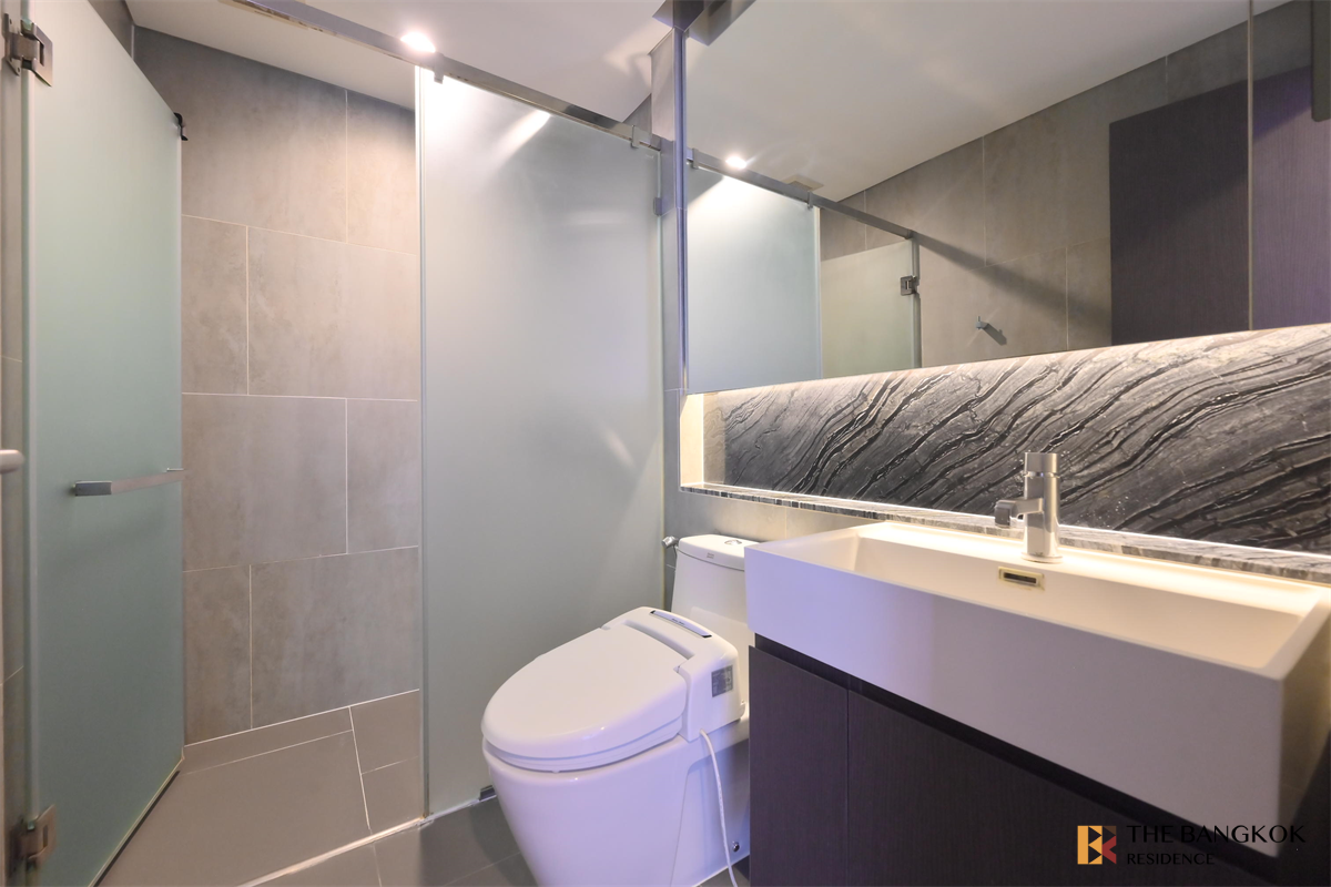 picture The Lumpini 24 Luxury Unit, Ready for You Without the Wait - 4/10