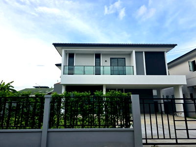 Houses for rent Don Mueang :  For Rent – Brand New Luxury Single House at CENTRO Vibhavadi 🌟 ✨ Spacious | Private Corner Plot | Clubhouse Zone