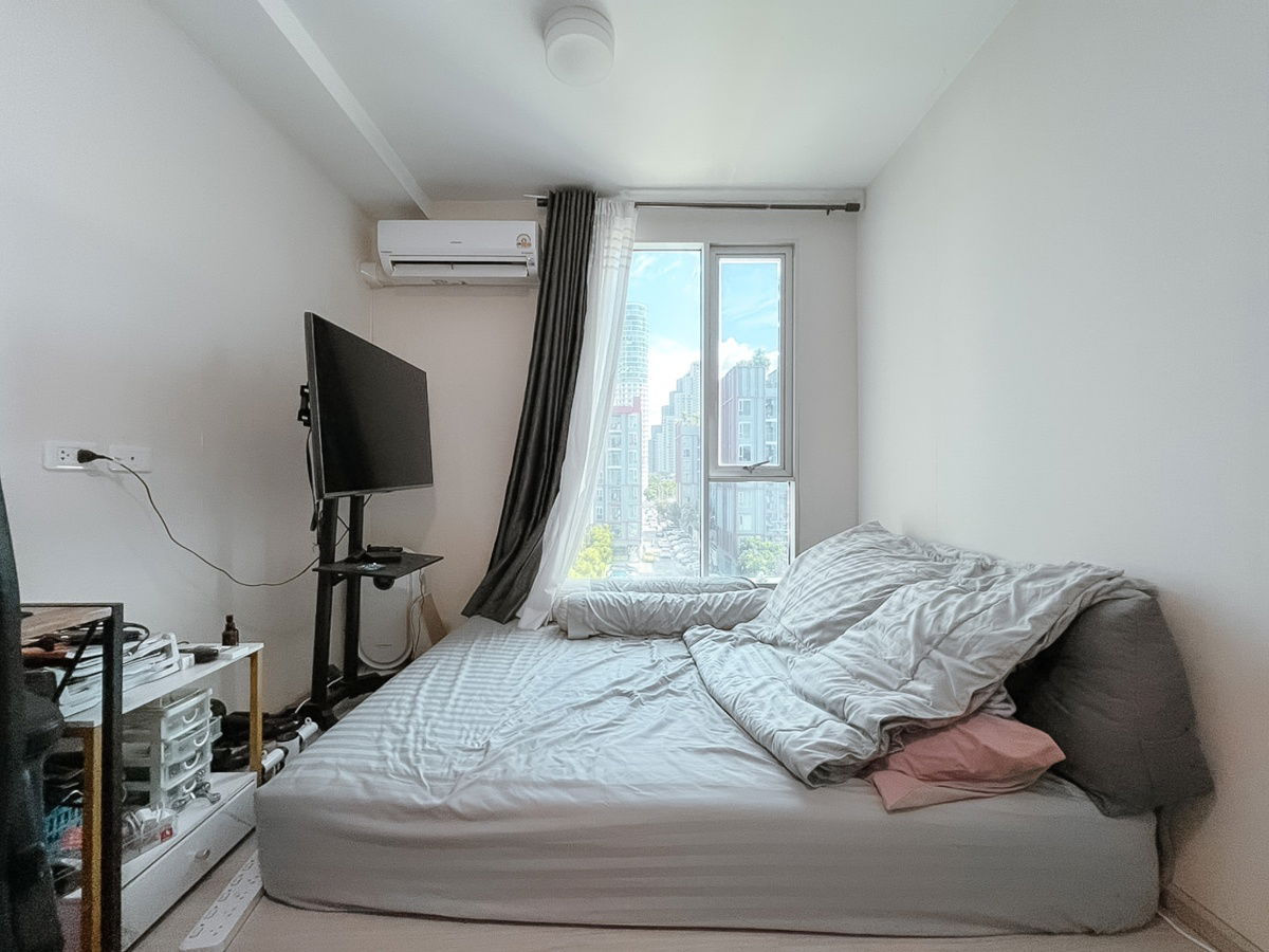 picture Sale condo Near the Mall Bangkapi, only 1.54MB. The corner is not attached to anyone. Quiet. Good location and convenient.  - 1/9
