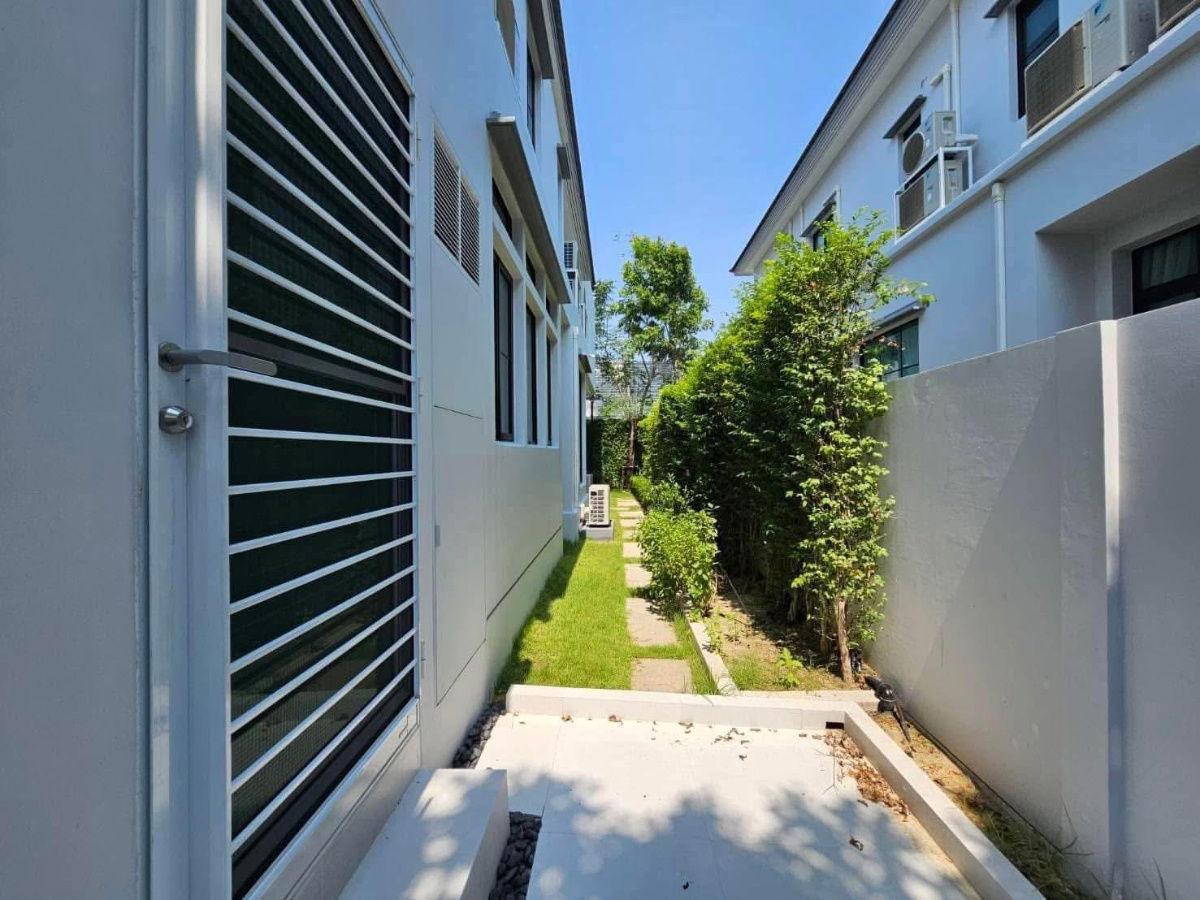 picture Single house for rent, very luxurious  Nantawan project NANTAWAN Pinklao-Kanchana Super luxury 2 floors  Spacious area  - 12/23