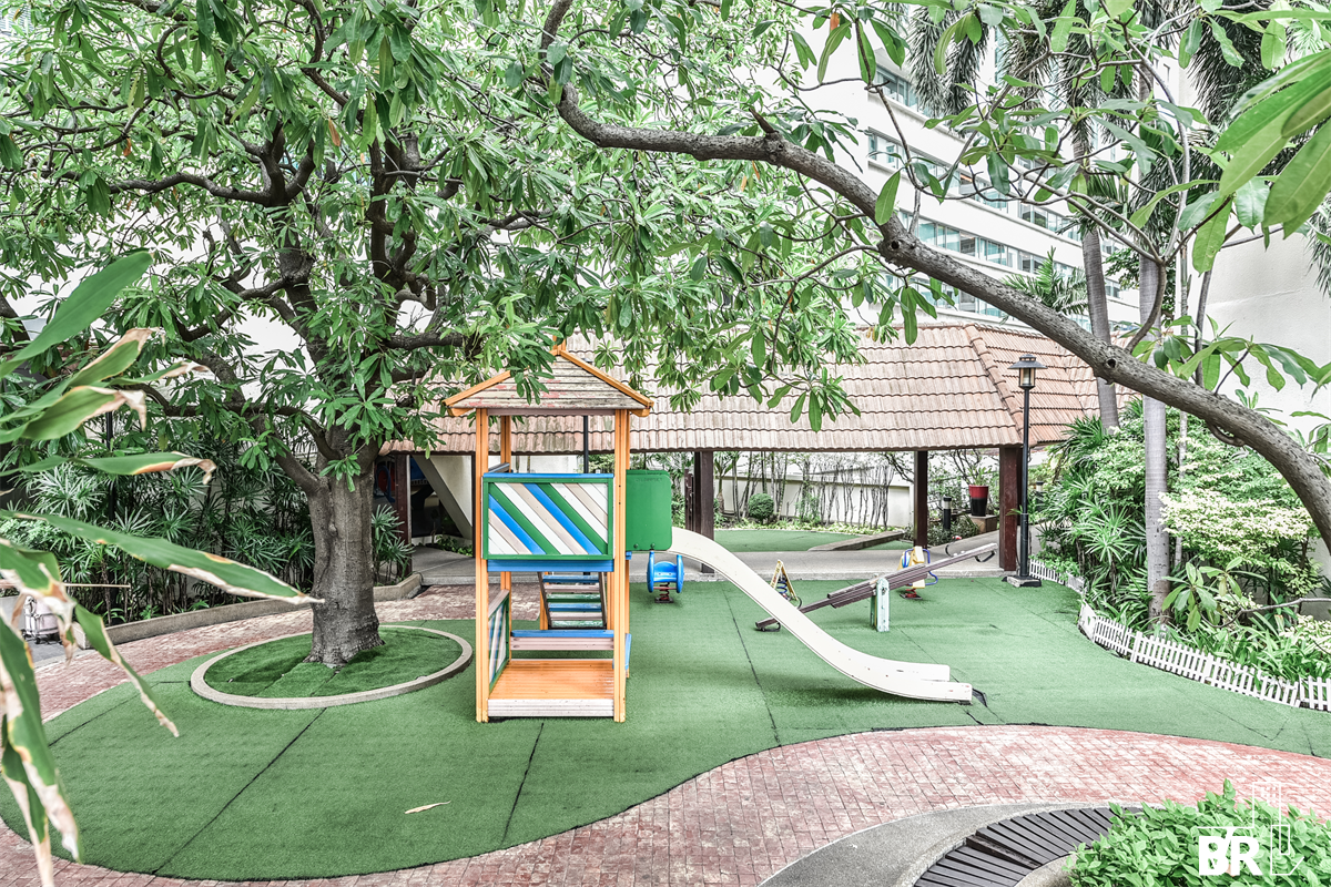 picture Sathorn Garden Ultimate Luxury Lifestyle with Convenience - 2/6