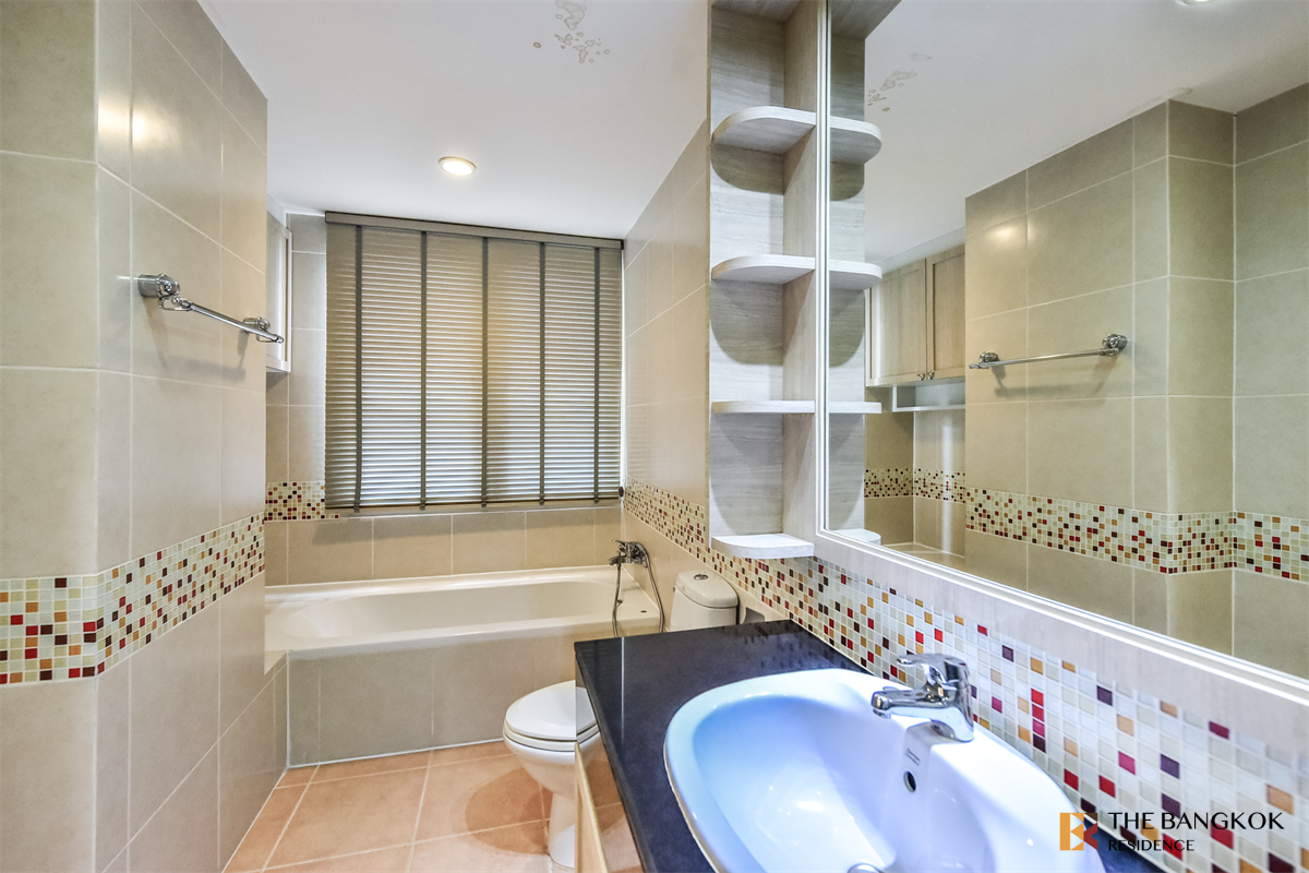 รูป คอนโด Luxury พร้อมอยู่บนทำเลที่ดีที่สุด สีลม แกรนด์ เทอเรซ ใกล้ BTS สถานีศาลาแดง - รูปที่ 6/10