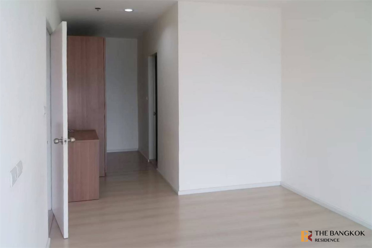 picture Aspire Sukhumvit 48  Move-in Ready, Just Bring Your Stuff - 1/10