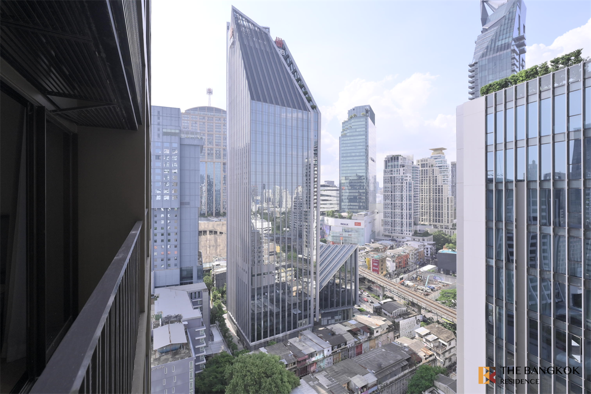 picture Noble Refine Luxury Unit, Ready for You Without the Wait near BTS Phrom Phong - 1/10