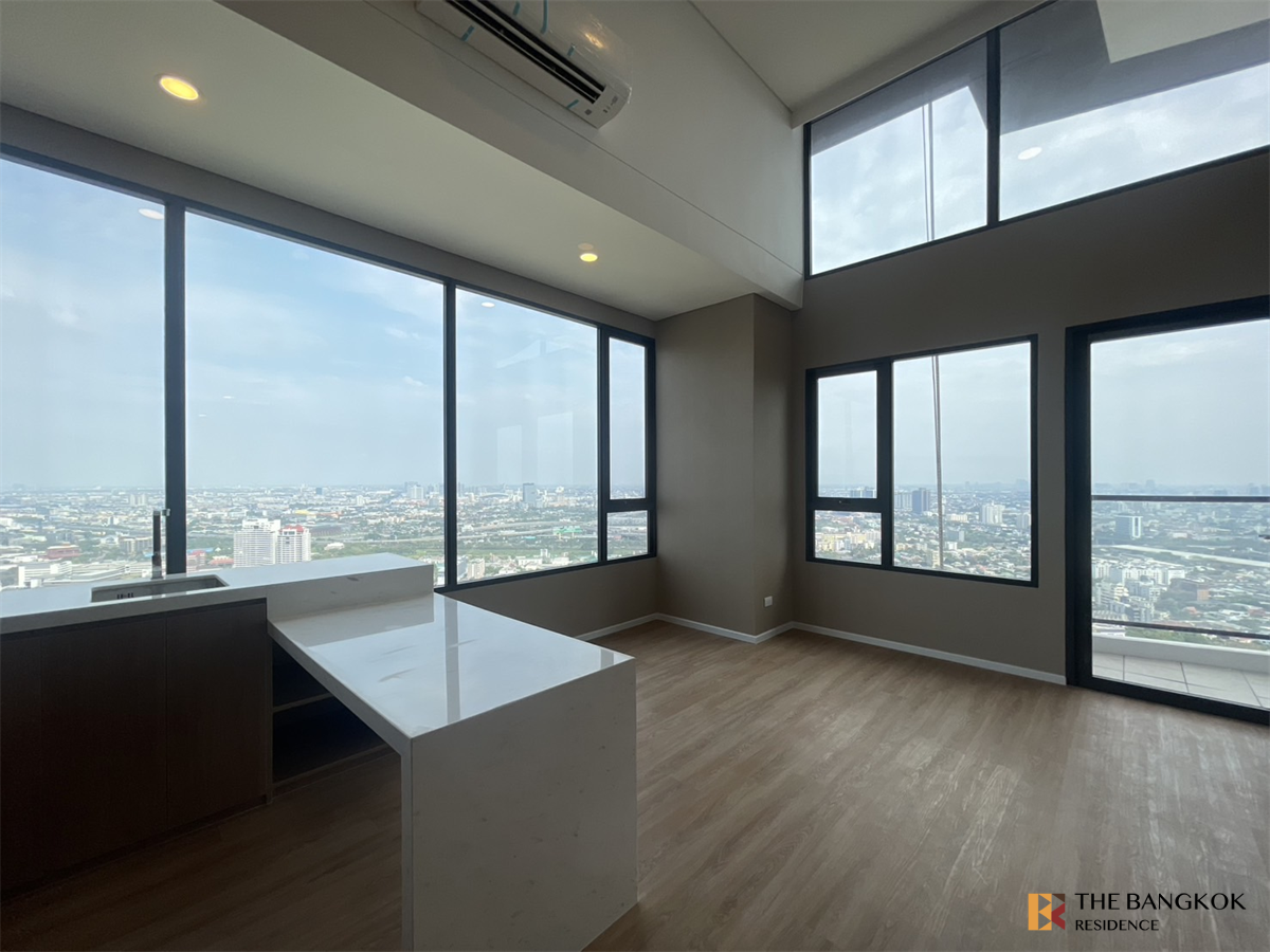 picture Luxury Unit, Ready for You Without the Wait Landmark @MRTA Station - 7/10