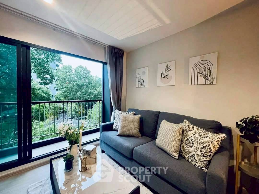 picture 2-BR Condo at Life One Wireless near BTS Phloen Chit (ID 2091931) - 1/12