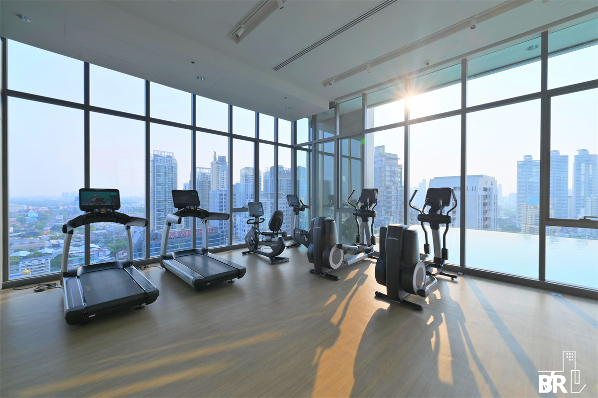 picture KRAAM Sukhumvit 26 Luxury Condo in Central City Location near BTS Phrom Phong - 4/9