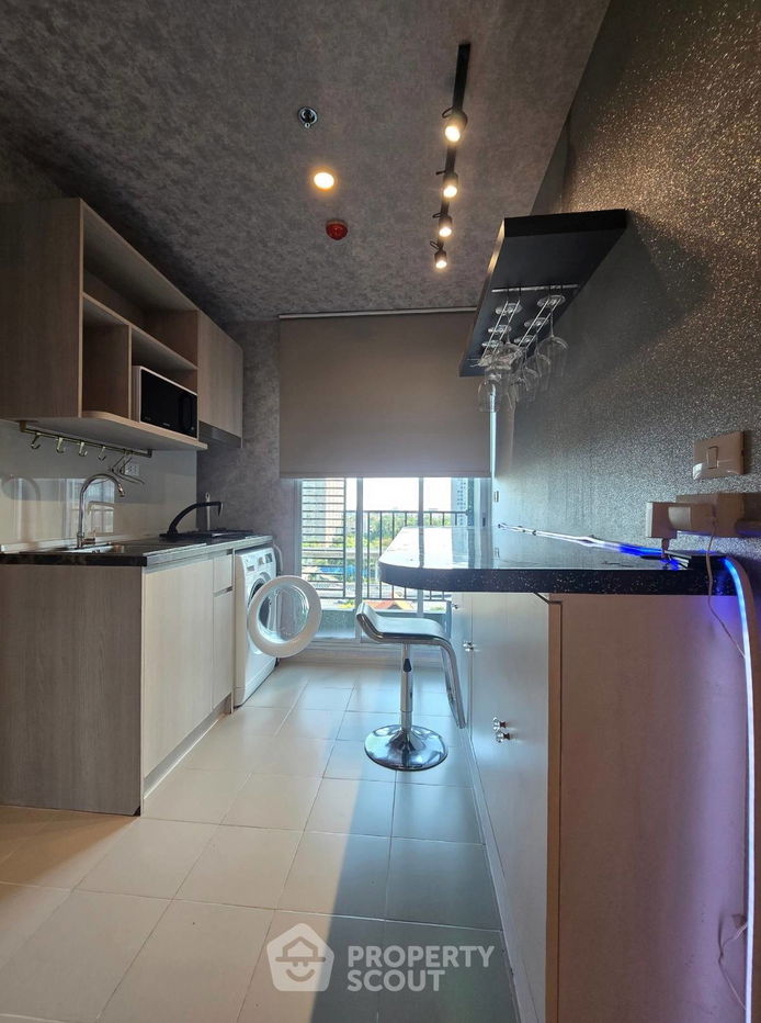 picture 1-BR Condo at Elio Sathorn-Wutthakat near BTS Wutthakat (ID 2087465) - 3/5