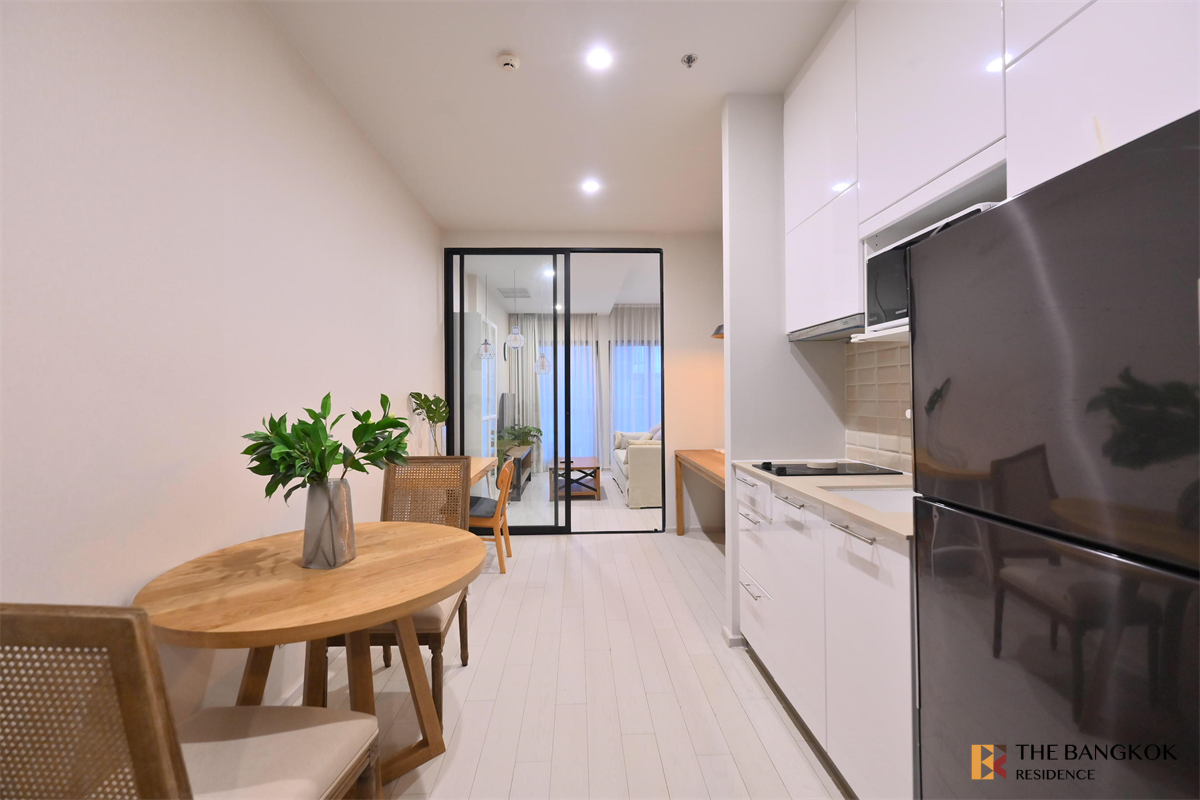 picture Noble Ploenchit near BTS Phloen Chit Premium Luxury Condo in Prime Location - 10/10