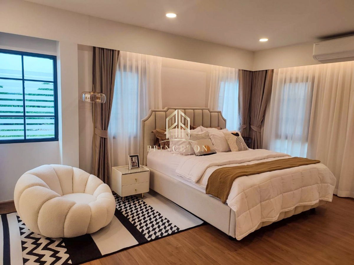 รูป ให้เช่าบ้านเดี่ยว 2 ชั้น โครงการใหม่ เซนโทร บางนา เฟส 2 บ้านแปลงมุม  - รูปที่ 32/43