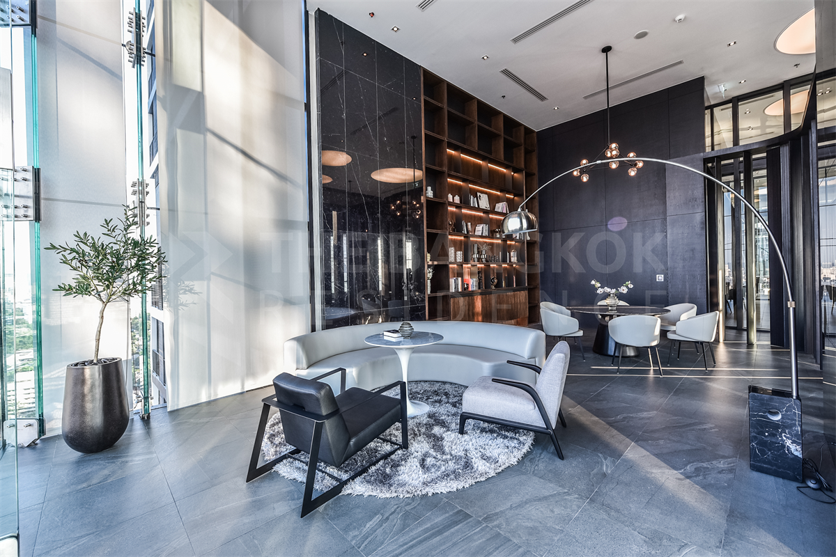 picture Noble Around Ari near BTS Ari Hurry to book!! Unexpected value - 5/9