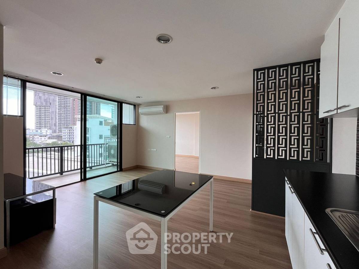 picture 2-bed 2-bath Condo size 70 sq.m. at D65 Condominium by BTS Ekkamai for sale (ID 992561) - 3/7