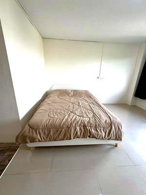 Condos for rent MRT Sutthisan : Family park condominium ladprao 48