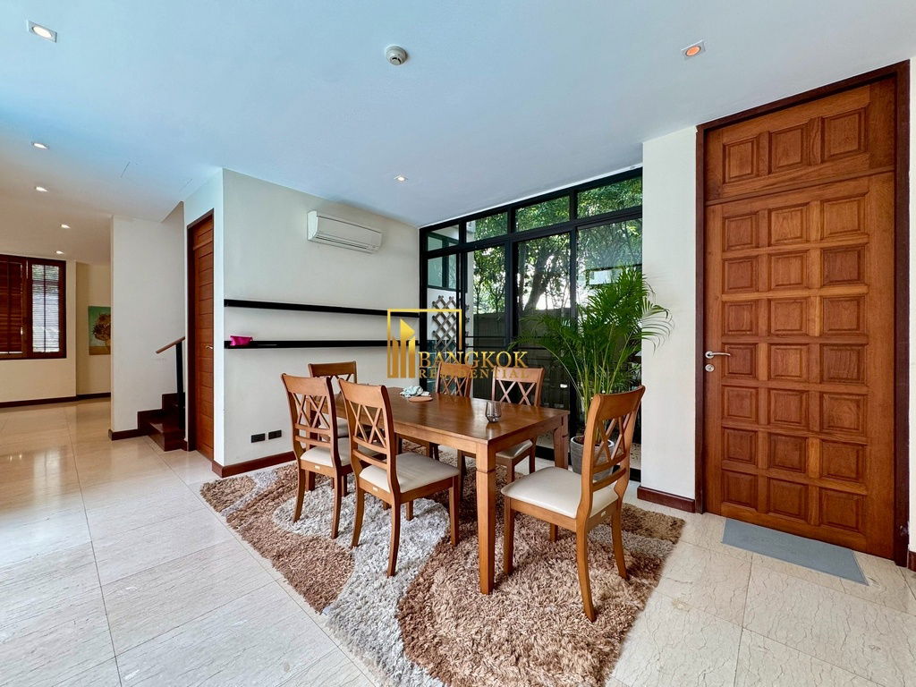 รูป EM Villa - 3 Storey 4 Bedroom House With Pool in Phrom Phong - BR7508SH - รูปที่ 6/60