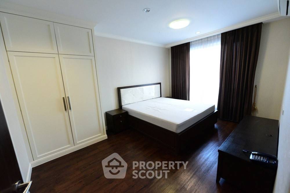 picture 2-BR Condo at Leticia Rama 9 in Bang Kapi (ID 373444) - 2/3