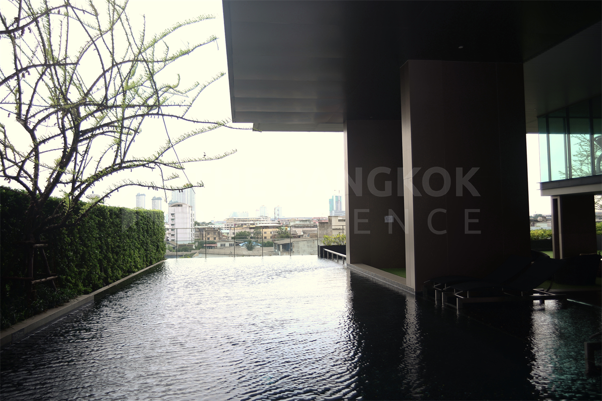 picture Luxury Unit, Ready for You Without the Wait The Room BTS Wongwianyai near BTS Wongwian Yai - 7/9