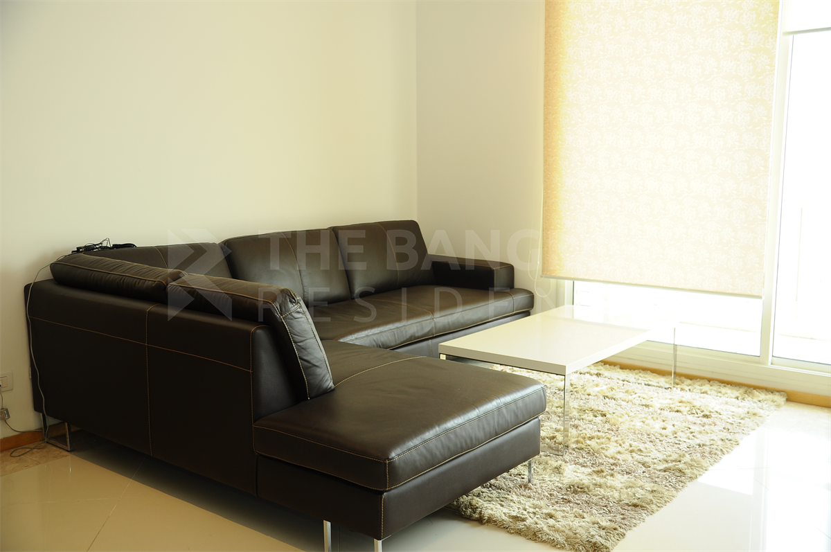 picture The Empire Place  Luxury Unit, Ready for You Without the Wait - 9/10