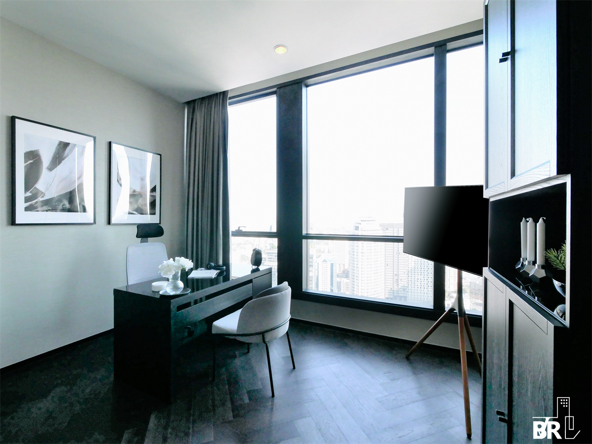 picture The Esse Sukhumvit 36  Luxury Condo in Central City Location - 4/10