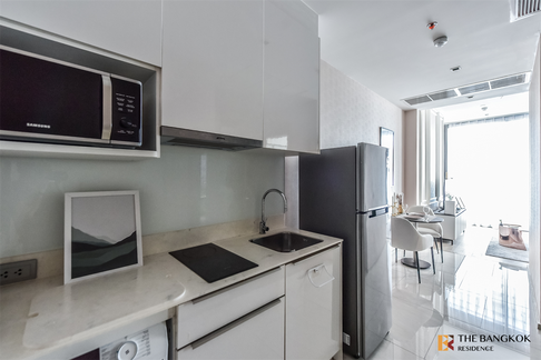 Ashton Silom near BTS Chong Nonsi Luxury Condo Ready to Move-in at the Best Location