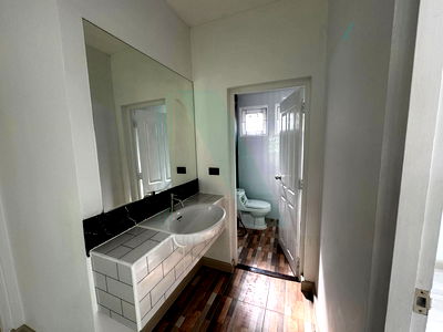 Houses for sale : 🚩 For Sell House VARAROM PRACHAUTHIT 98 2-story 3 bedroom 3 bathroom