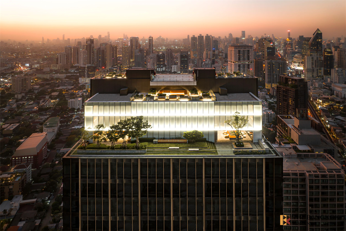 picture The Esse Sukhumvit 36 The Privilege of Luxury in an Economic Hub Location - 2/10