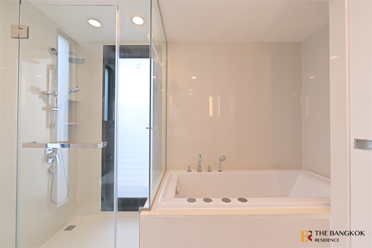 รูป โหมด สุขุมวิท 61 คอนโดหรูสุด Luxury ย่านธุรกิจ ใกล้ BTS สถานีเอกมัย - รูปที่ 2/10