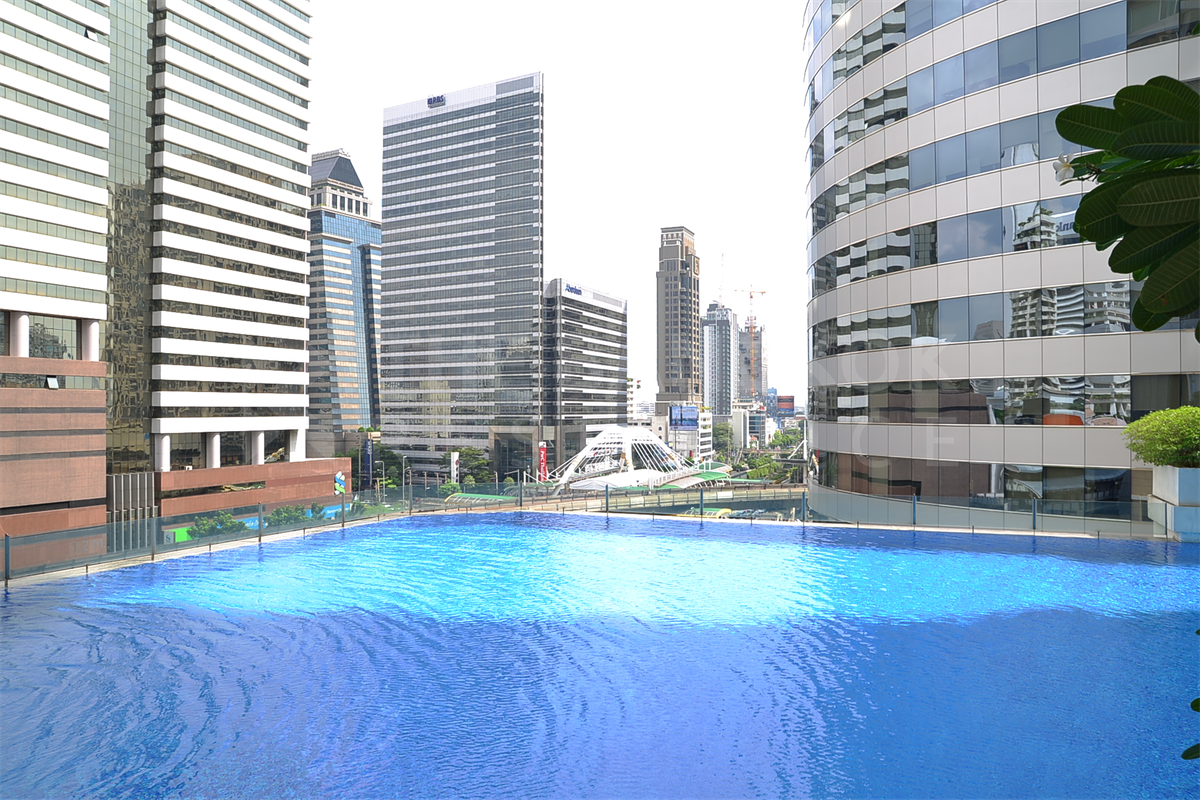 picture The Infinity near BTS Saint Louis Ultimate Luxury Lifestyle with Convenience - 4/9