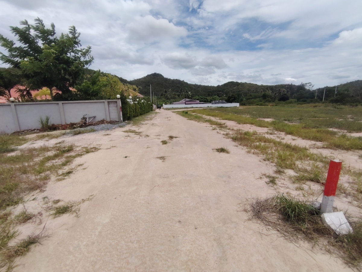 picture 1-0-0 Rai| Hot! Home Building Plot  Beautiful Area Near Pine Valley Golf - 8/14