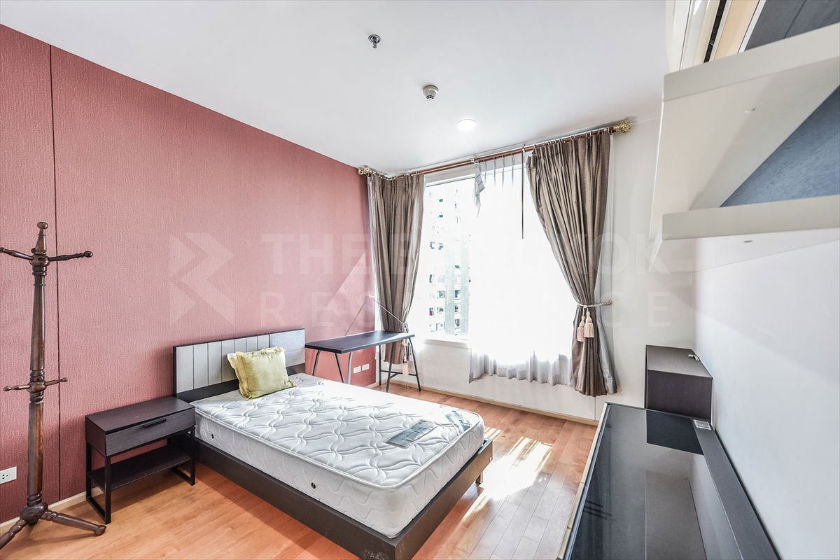 picture Villa Rachatewi, Great value in the heart of the city! Near BTS Ratchathewi - 1/11